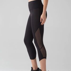 Lululemon Body Con Crop 6